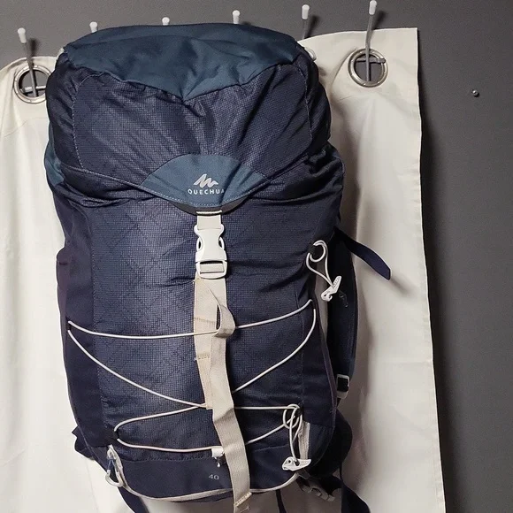Quechua Bags Quecha Decathalon Air 4l Hiking Pack Poshmark